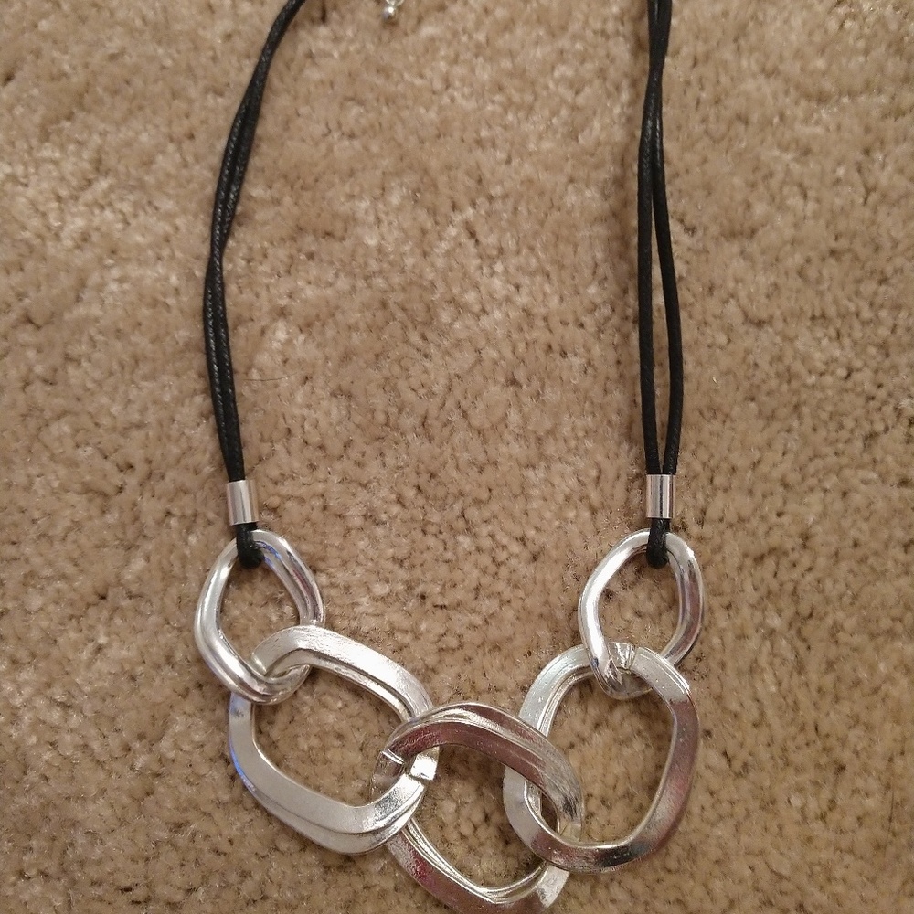 Silver toned chain link necklace